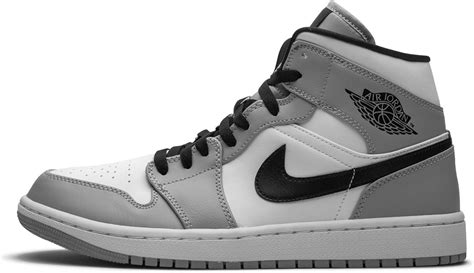 jordan 1 mid size 5.5.